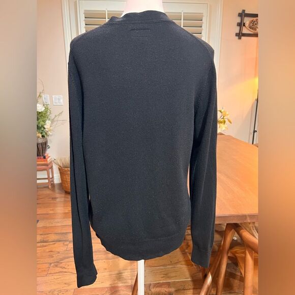 Luxury Merino Wool Black Button Cardigan Sweater Men’s M Classic Layering Knit - Picture 5 of 11